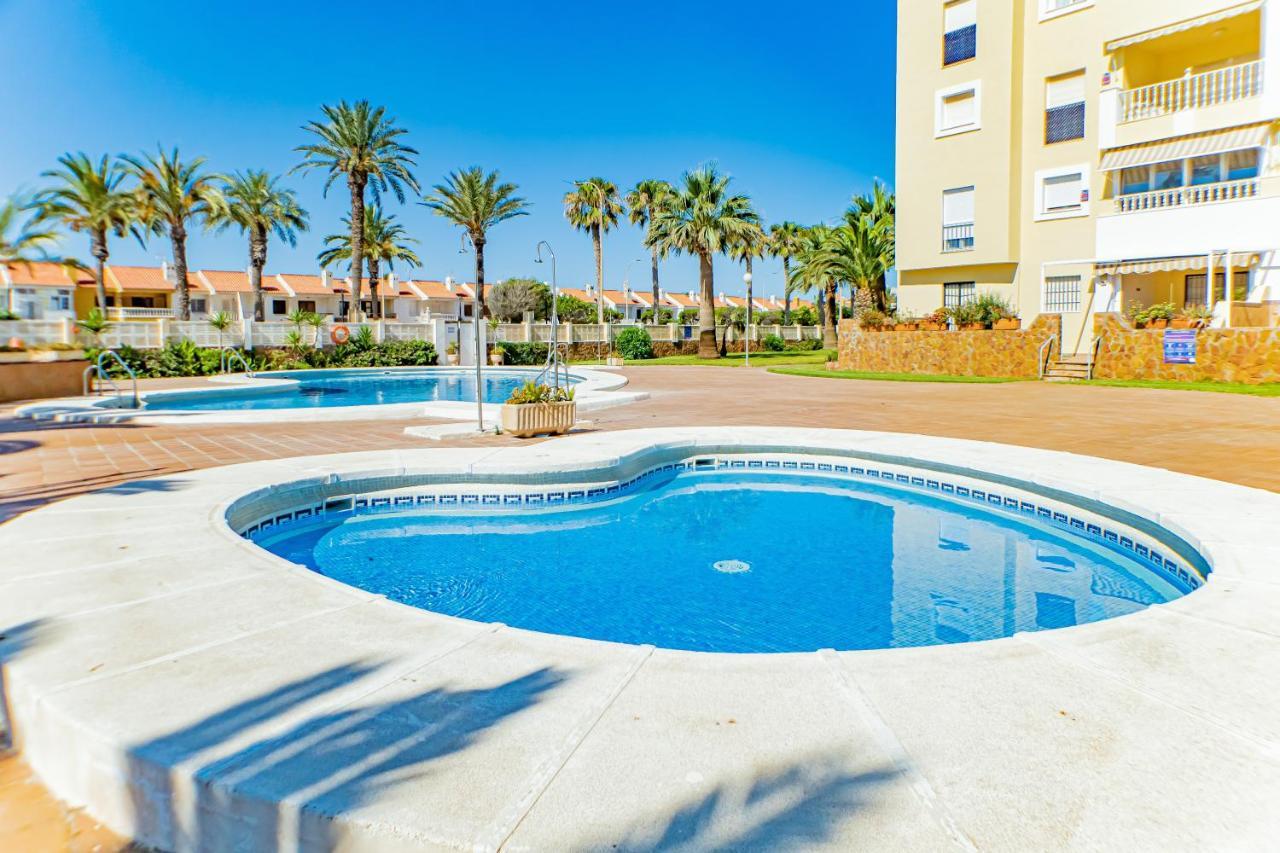 Atico Almeria. Paseo Maritimo Roquetas De Mar Buitenkant foto